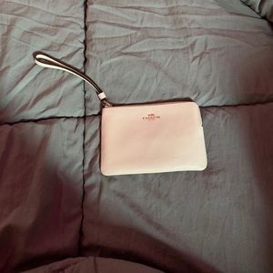 coach wallet/ clutch